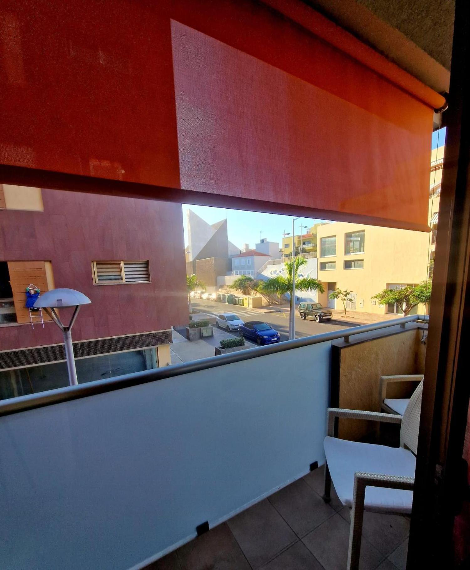 Alcala Seaside Apartment, Two Rooms, Private Parking Ngoại thất bức ảnh